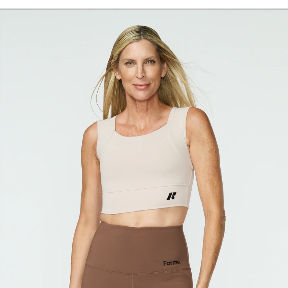 Forme Women's Cream Sports Bra medium